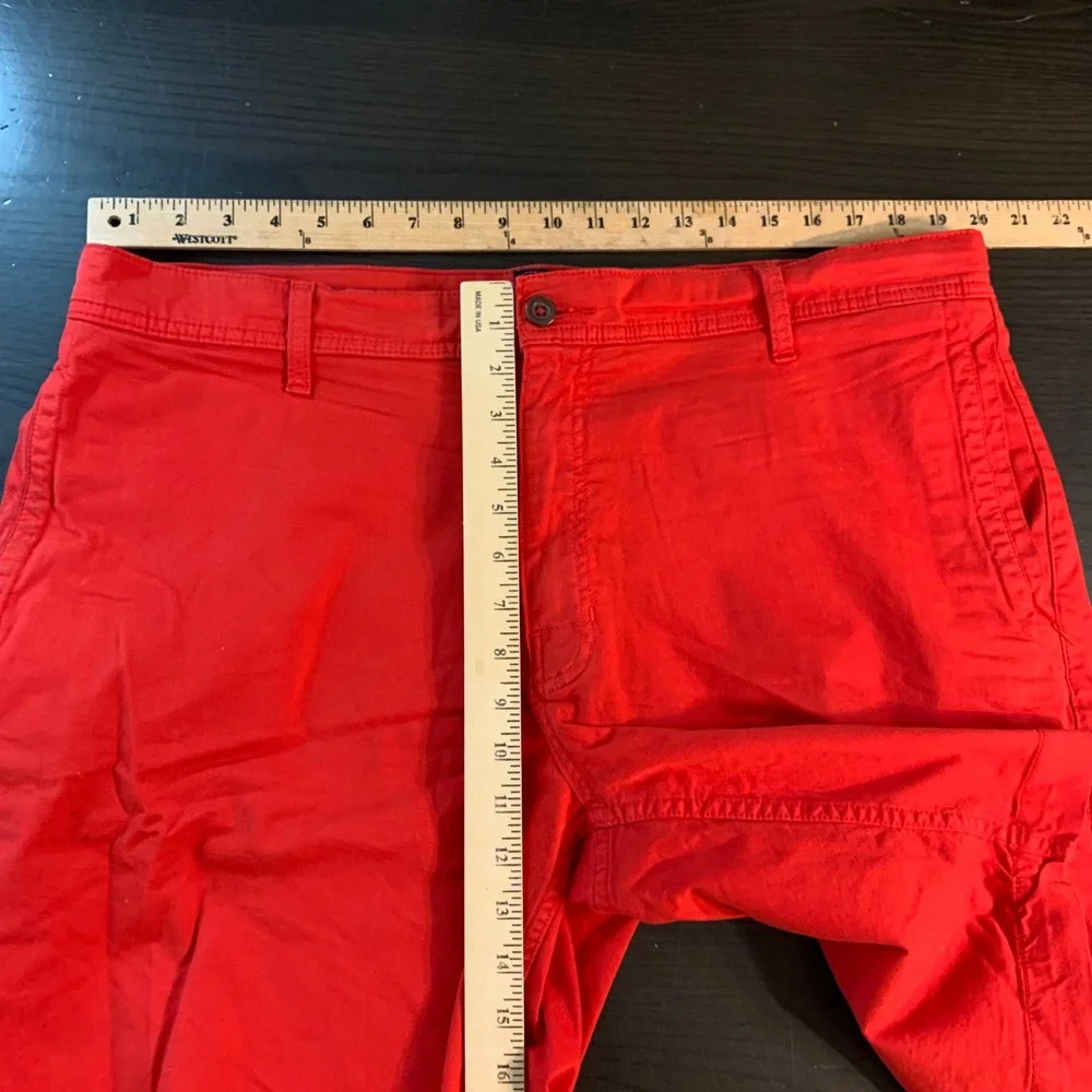 The North Face Mens Red Chino Shorts Size 38 Regular Hiking Outdoor Utility READ